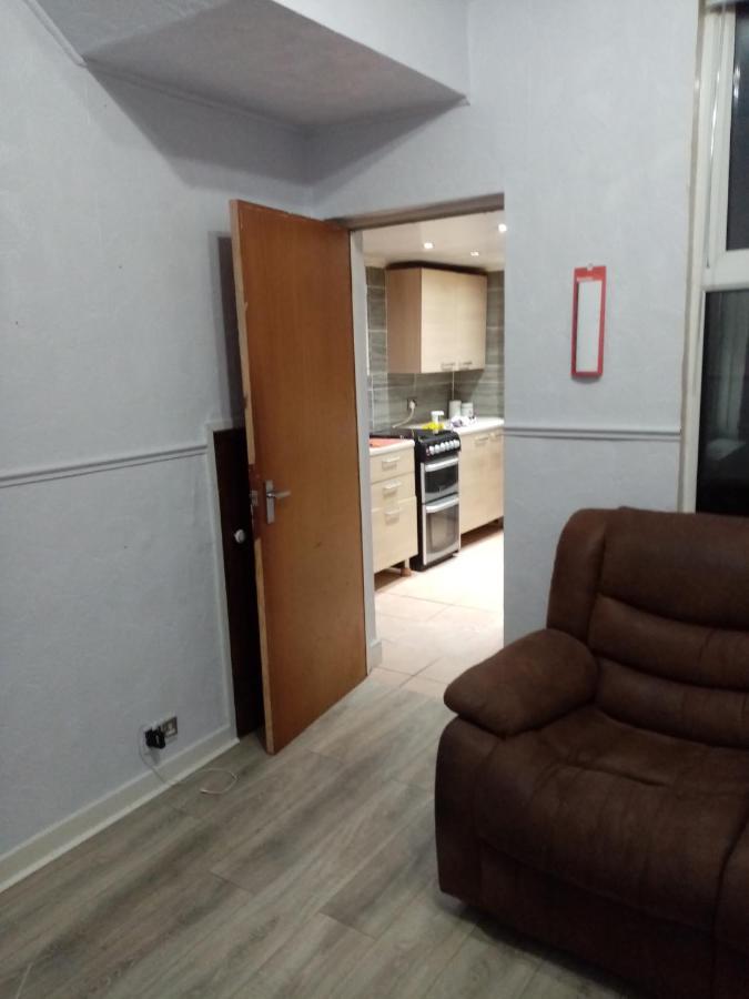 East Belfast Rooms Available Long Or Short Term Accommodation Kültér fotó
